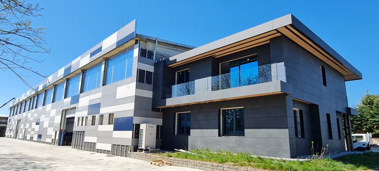 Rivestimento nuova sede Maleco spa