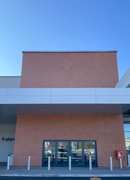 Nuovo Store Il Gigante